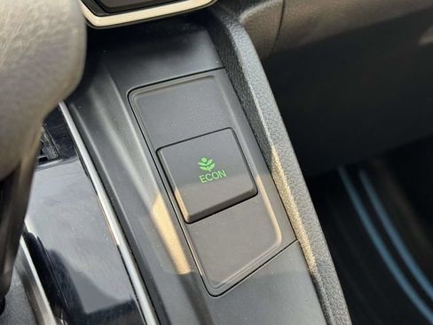 Used 2017 Honda CR-V EX image 18