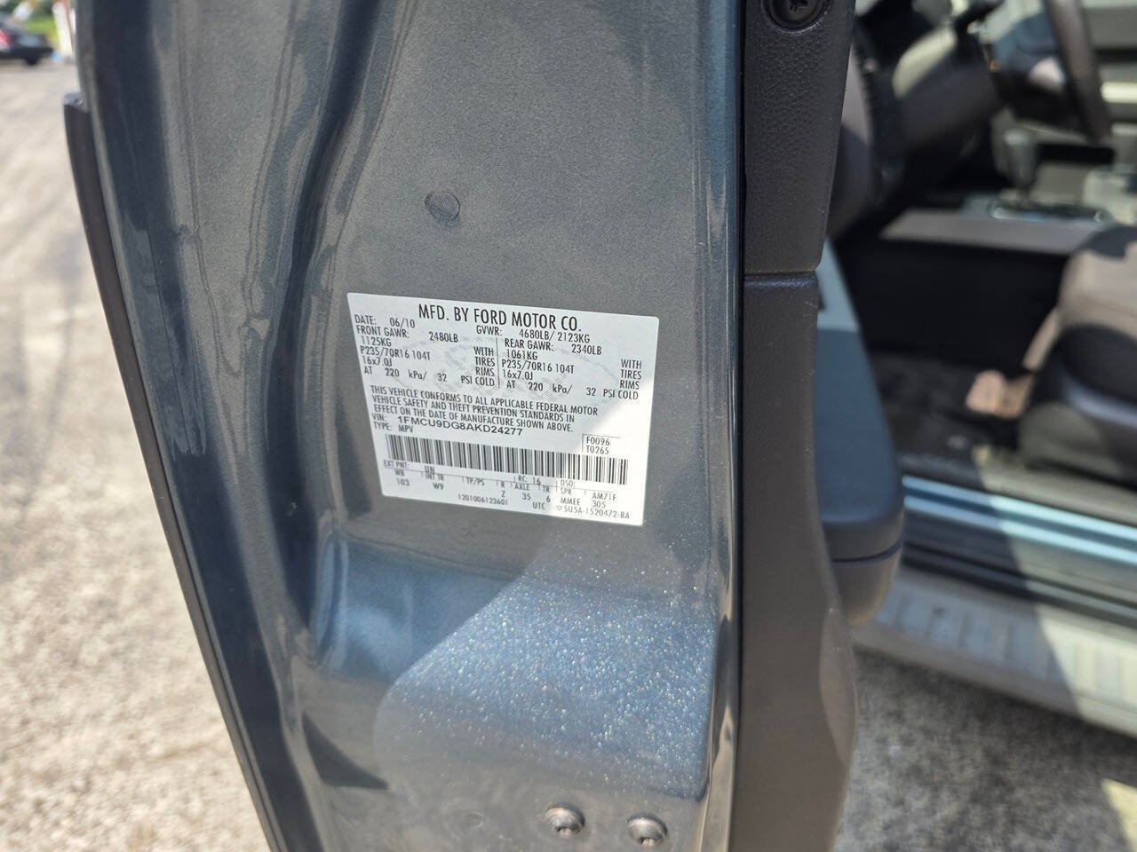 Used 2010 Ford Escape XLT AWD/4WD image 12