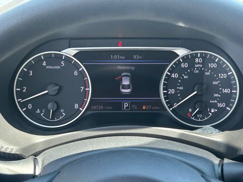 Used 2025 Nissan Sentra SV FWD image 21