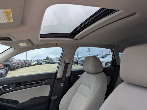 Used 2024 Honda Civic EX image 8