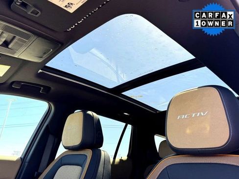 Used 2025 Chevrolet Equinox ACTIV w/ Safety and Technology Package image 14