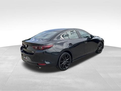 Used 2024 MAZDA MAZDA3 s FWD image 5