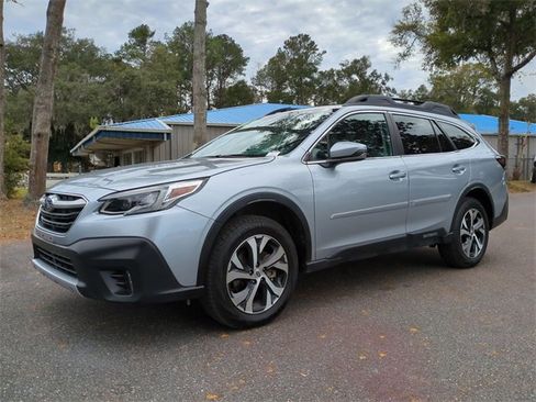 Used 2022 Subaru Outback Limited image 8