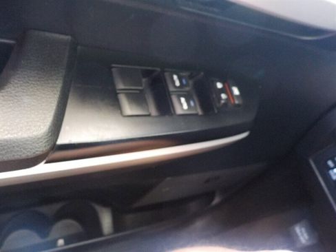 Used 2014 Toyota Tundra Limited w/ Limited Premium Package image 22