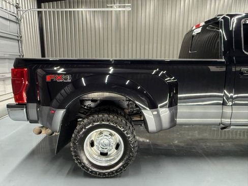 Used 2022 Ford F350 Lariat w/ Lariat Ultimate Package AWD/4WD image 14