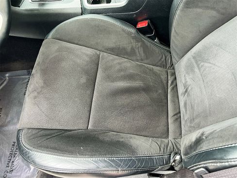 Used 2017 Dodge Charger R/T Scat Pack w/ Technology Group image 19