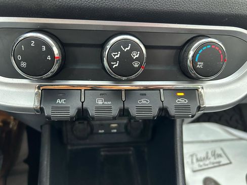 Used 2016 Kia Rio EX image 25
