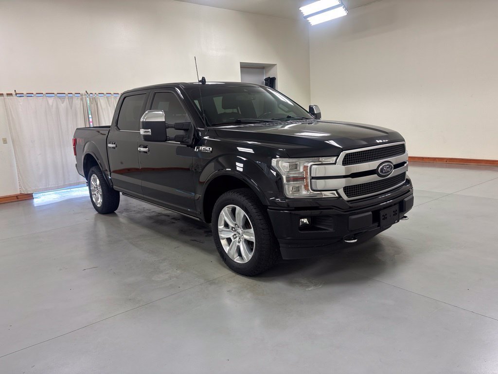 Used 2018 Ford F150 Platinum w/ Equipment Group 701A Luxury AWD/4WD image 2