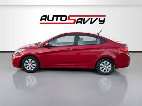 Used 2017 Hyundai Accent SE image 4