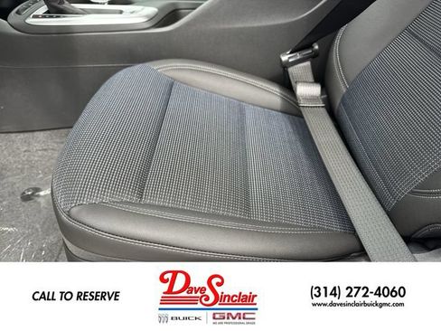 New 2026 Buick Envista Preferred FWD image 12