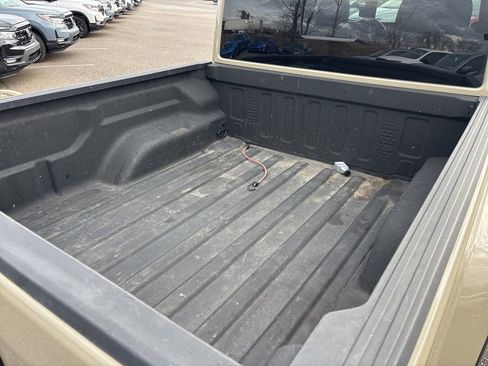 Used 2020 Jeep Gladiator Overland image 11