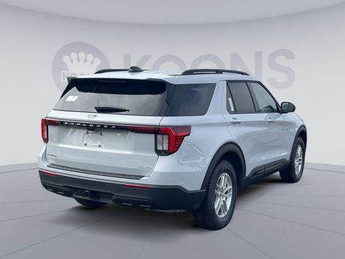 New 2026 Ford Explorer Active image 7