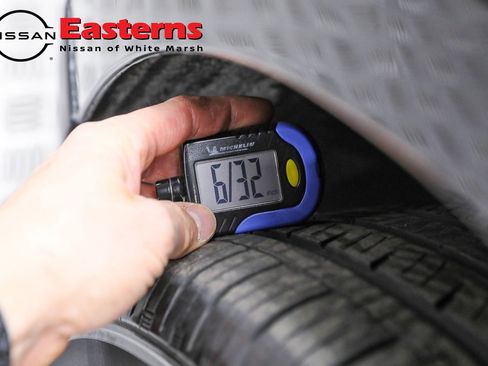 Used 2024 Chevrolet Equinox RS image 26