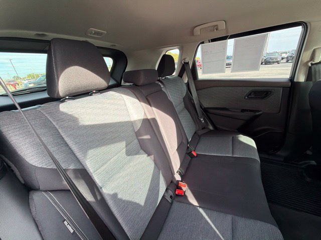 Used 2021 Nissan Rogue S FWD image 24