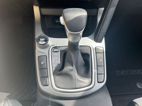 Used 2021 Kia Seltos S AWD/4WD image 16