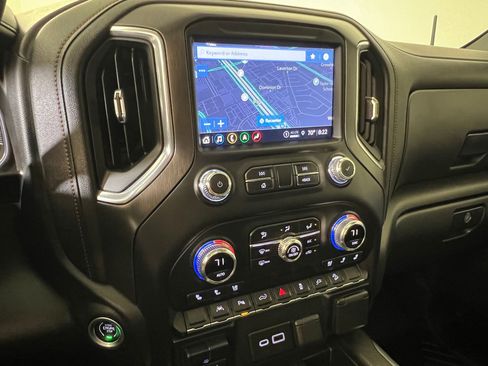 Used 2022 GMC Sierra 1500 AT4 w/ AT4 Premium Package image 28