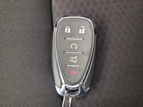 Used 2018 Chevrolet Malibu LT FWD image 32