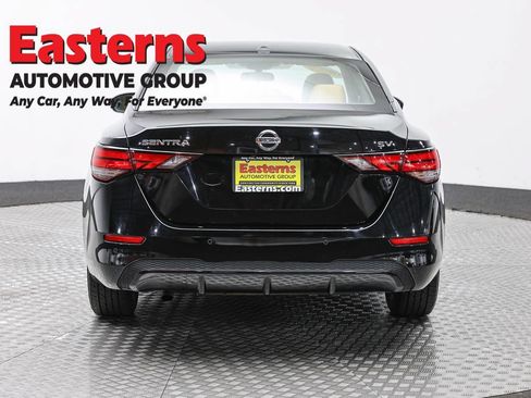 Used 2023 Nissan Sentra SV w/ SV Premium Package FWD image 6
