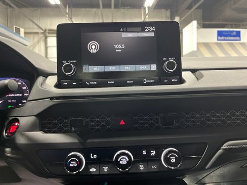 Used 2025 Honda Accord LX image 23