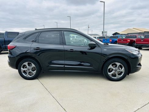 Used 2023 Ford Escape ST-Line w/ Tech Pack #1 AWD/4WD image 41