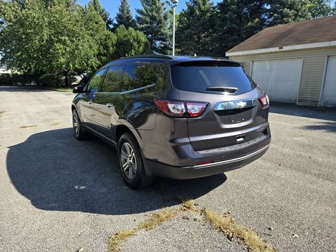 Used 2015 Chevrolet Traverse LT image 5
