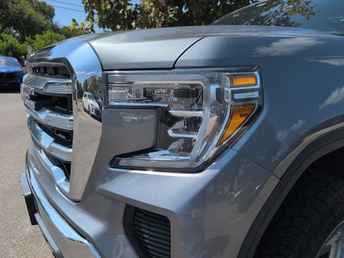 Used 2020 GMC Sierra 1500 SLE w/ SLE Value Package RWD image 6
