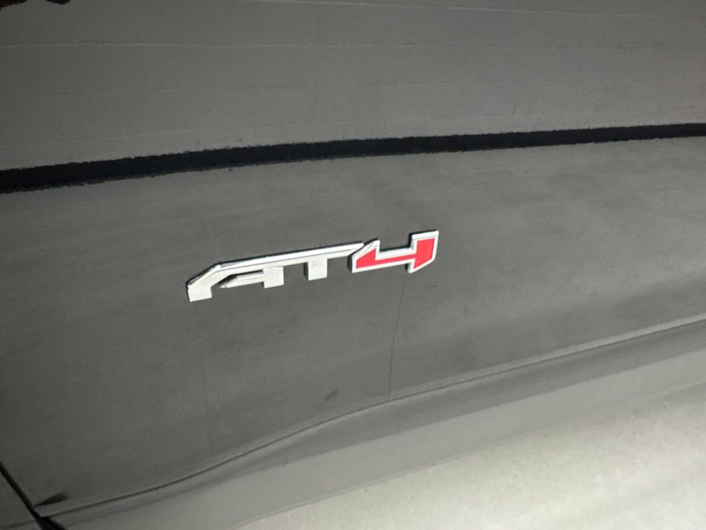 Used 2023 GMC Acadia AT4 w/ Technology Package AWD/4WD image 16