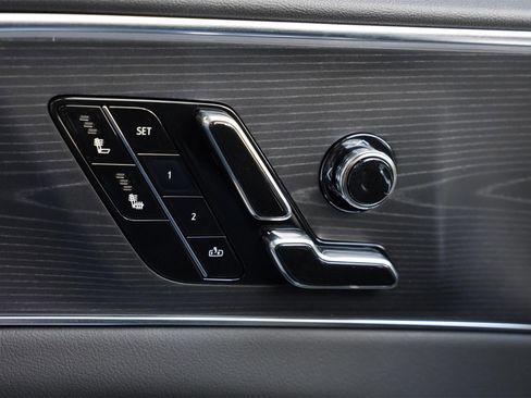 New 2026 Cadillac Lyriq Sport w/ LPO, Floor Liner Package image 15