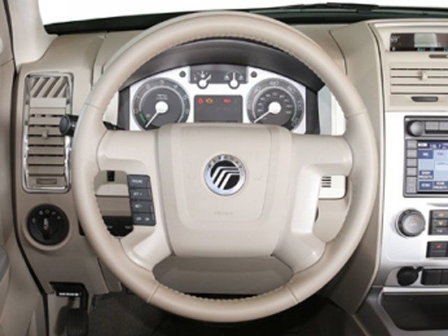 Used 2009 Mercury Mariner Premier FWD image 4