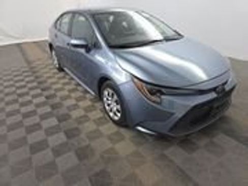 Used 2022 Toyota Corolla LE image 1