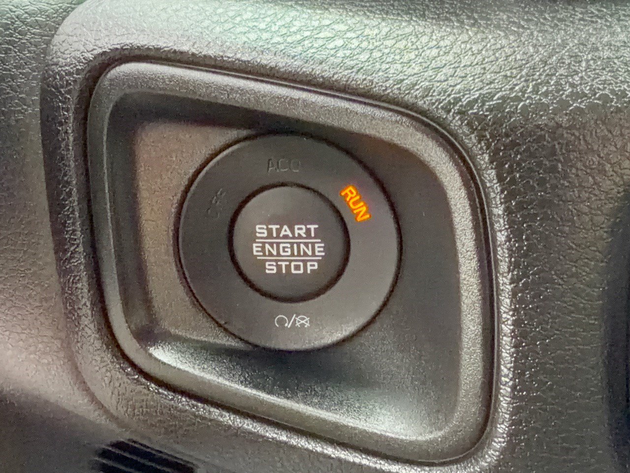 Used 2024 Jeep Wrangler Unlimited AWD/4WD image 20