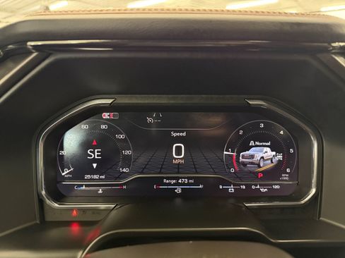 Used 2024 GMC Sierra 1500 AT4 w/ Technology Package AWD/4WD image 14