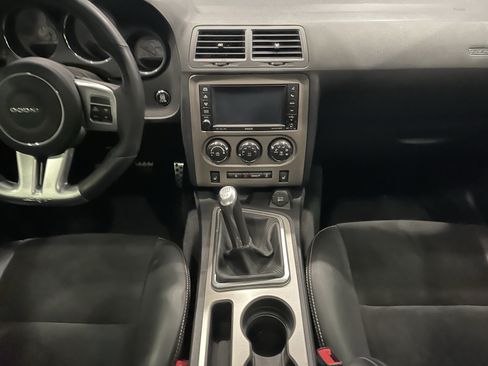 Used 2012 Dodge Challenger SRT8 w/ Premium Sound Group RWD image 17
