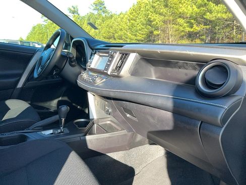 Used 2017 Toyota RAV4 XLE image 24