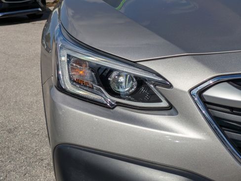 Used 2020 Subaru Outback Limited w/ Popular Package #2 image 10