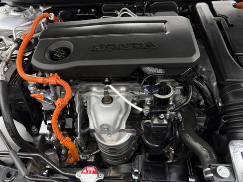 Used 2025 Honda Accord Sport image 41
