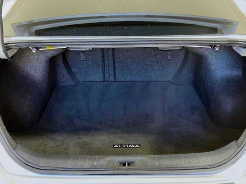 Certified 2022 Nissan Altima 2.5 SR w/ Midnight Edition Package image 24