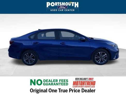 Used 2023 Kia Forte LXS w/ LXS Technology Package image 6