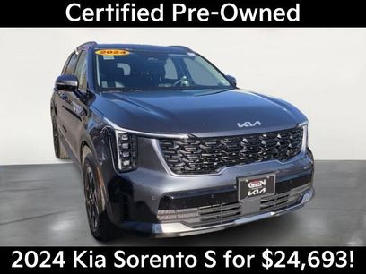 Used 2024 Kia Sorento S