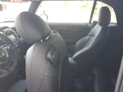 Used 2019 MINI Cooper S FWD image 17