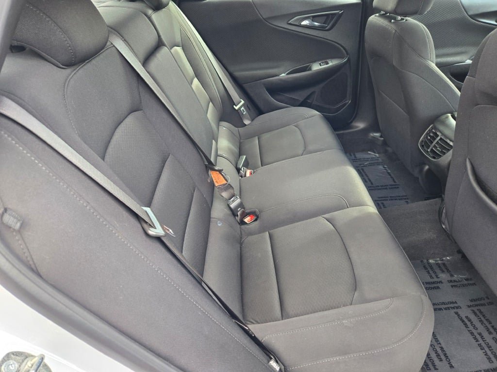 Used 2024 Chevrolet Malibu LT FWD image 10