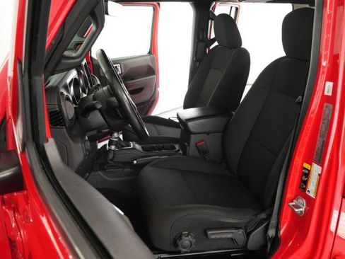 Used 2022 Jeep Wrangler Unlimited Sport w/ Sun And Sound Package AWD/4WD image 28