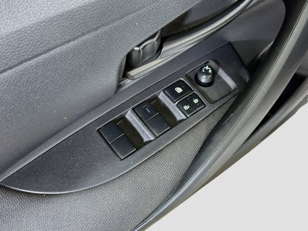 Used 2024 Toyota Corolla LE FWD image 18
