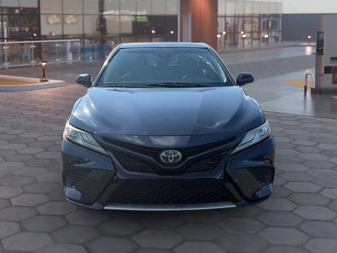 Used 2019 Toyota Camry XSE FWD image 2