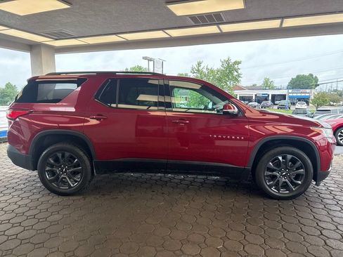 Used 2020 Chevrolet Traverse RS FWD image 5