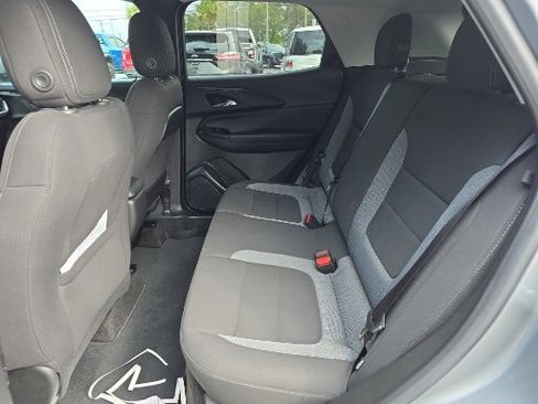 Used 2023 Chevrolet TrailBlazer LT image 17