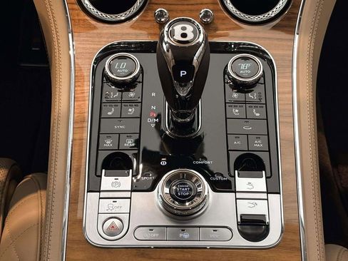 Used 2020 Bentley Continental GT V8 image 41