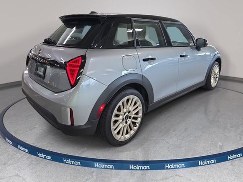 Used 2025 MINI Cooper S FWD image 7