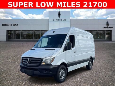 Used 2015 Mercedes-Benz Sprinter 2500 image 2