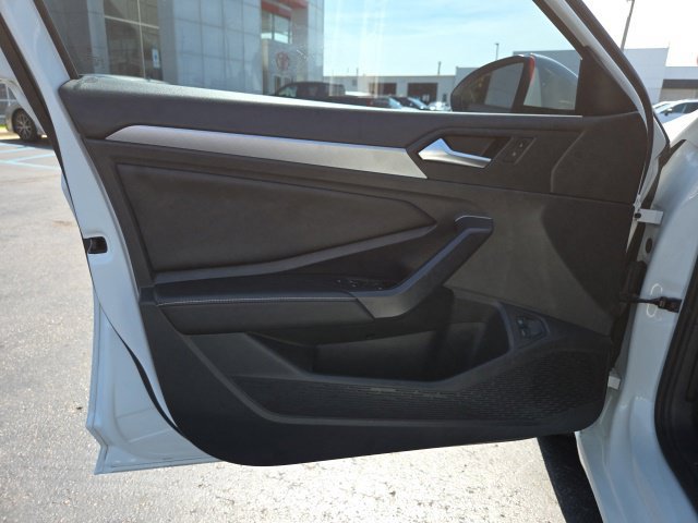 Used 2022 Volkswagen Jetta SE FWD image 10